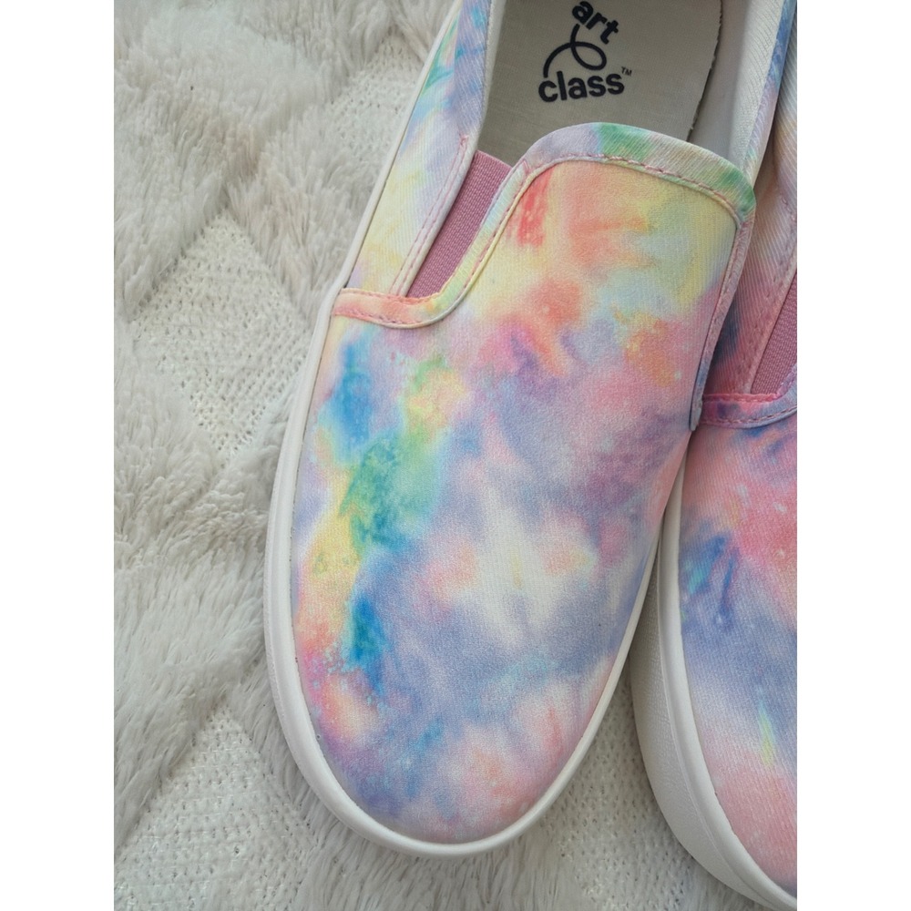 Art Class Girls Tie Dye Slip On Sneakers Multi Color Youth Size 4 NWT - Picture 2 of 6
